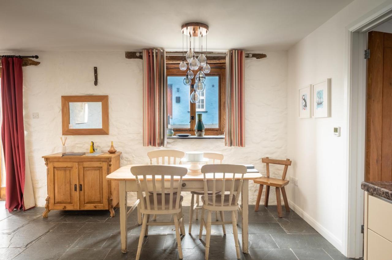 St Davids Hideaway With Roll-Top Bath & Log Burner Eksteriør bilde